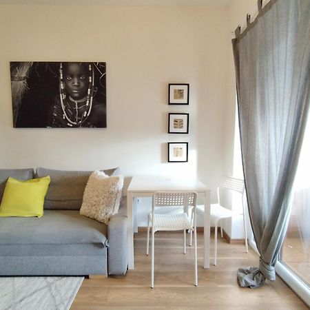 Cozy Rooftop With Balcony Prague Exterior photo